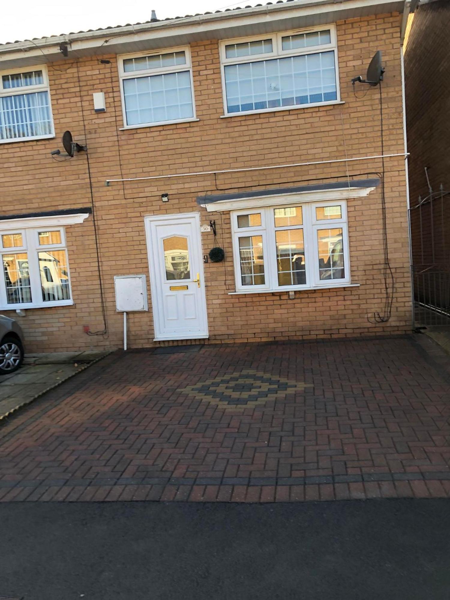 Liverpool Home With Free Parking West Derby ภายนอก รูปภาพ